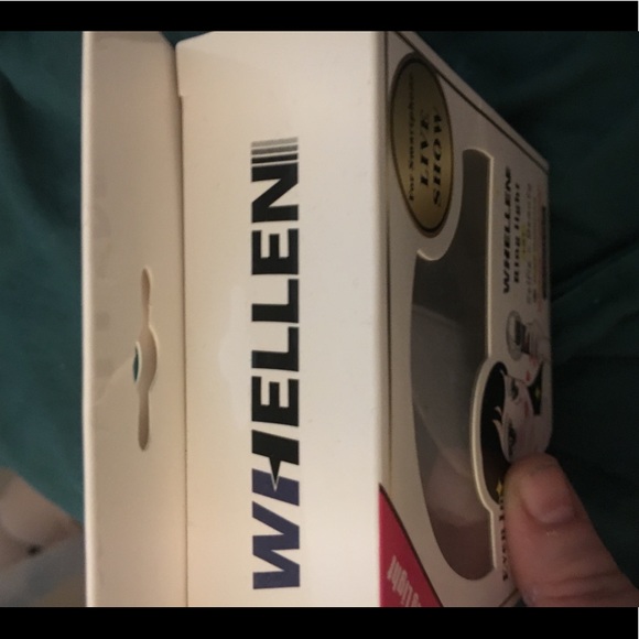 Detachable Selfie Light for any device. NWT - Picture 3 of 8